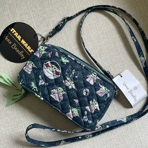 Vera Bradley Star Wars Grogu Medallion RIFD All in One Crossbody